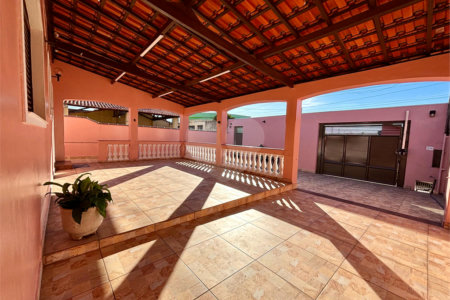 Casa à venda ou para alugar com 3 quartos, sendo 1 suíte, em Jardim Monte Santo, Itapetininga, SP