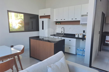 Casa à venda com 3 quartos, sendo 1 suíte, em Village Moutonnée, Salto, SP