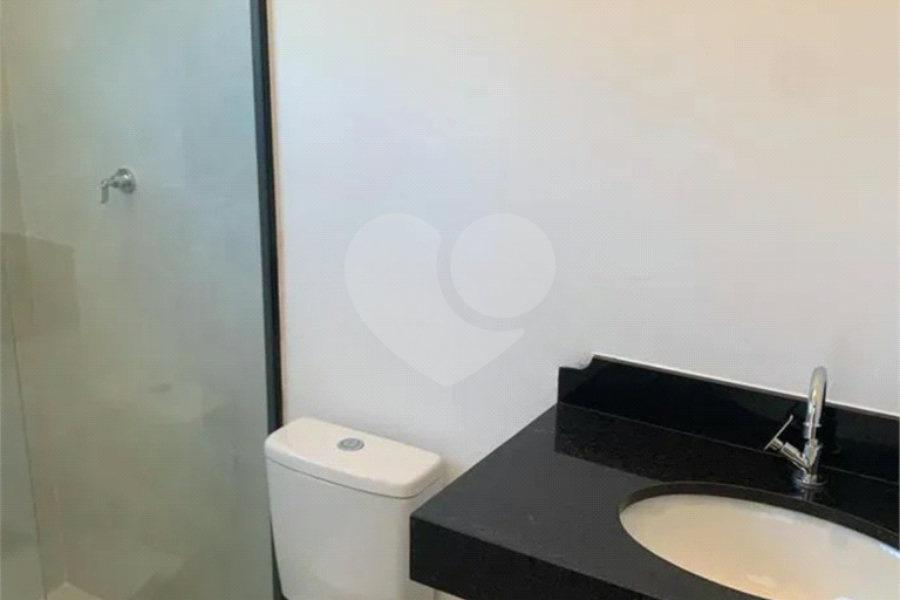 Sobrado à venda com 3 quartos, sendo 1 suíte,  em Jardim Maristela, São Paulo, SP
