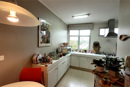 Apartamento à venda com 3 quartos, sendo 1 suíte, em Planalto Paulista, São Paulo, SP