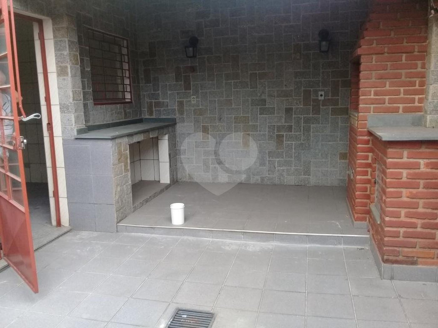 Sobrado à venda com 3 quartos, sendo 1 suíte,  em Horto, São Paulo, SP