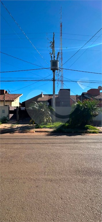Casa à venda com 4 quartos, sendo 2 suítes, em Residencial Ponta Porã II, Ponta Porã, MS