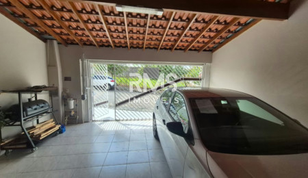 Casa à venda com 3 quartos, sendo 1 suíte,  em São Luiz, Itu, SP