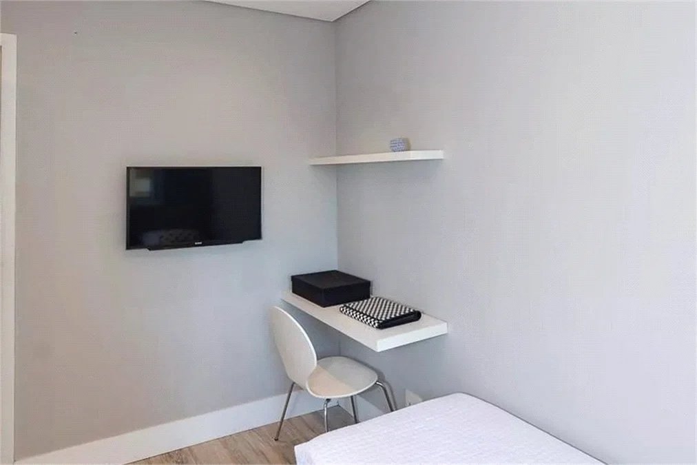 Apartamento à venda com 3 quartos, sendo 2 suítes, em Água Branca, São Paulo, SP