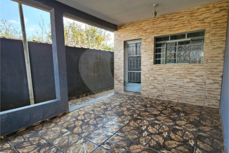 Casa à venda com 2 quartos em Jardim Vitória, Mairinque, SP