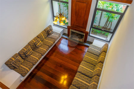Casa à venda com 4 quartos, sendo 2 suítes, em Jardim Marajoara, São Paulo, SP