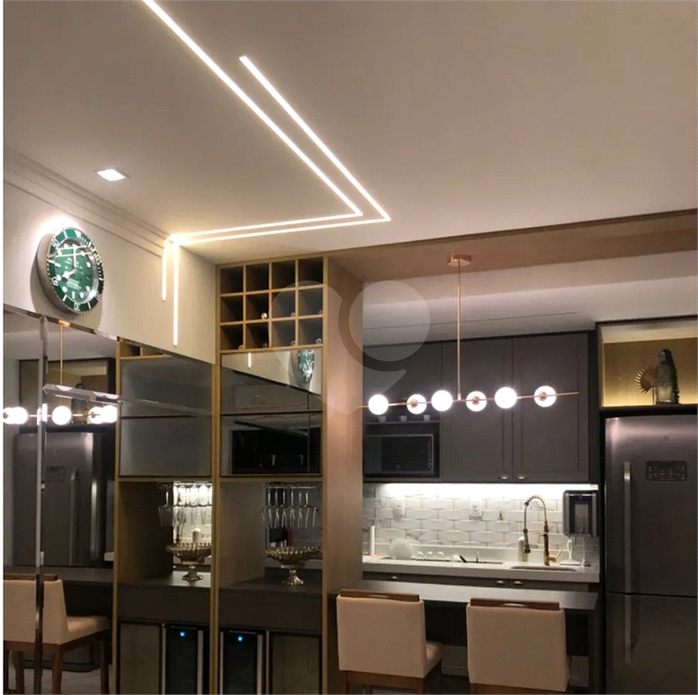 Apartamento à venda com 2 quartos, sendo 1 suíte,  em Cerâmica, São Caetano do Sul, SP