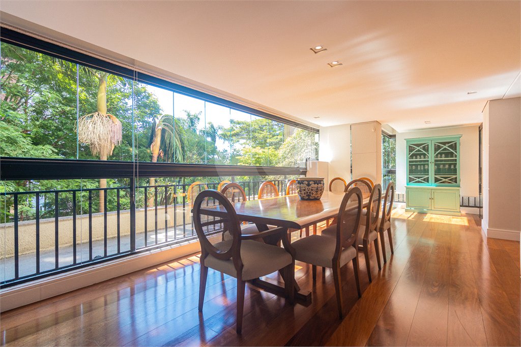 Apartamento à venda com 3 suítes em Alto da Boa Vista, São Paulo, SP
