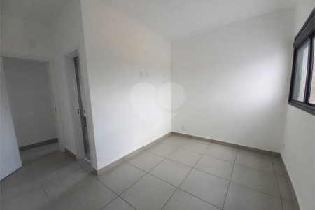Apartamento à venda com 2 quartos, sendo 1 suíte,  em Além Ponte, Sorocaba, SP