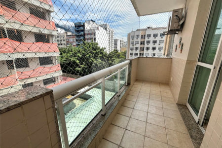 Apartamento à venda com 4 quartos, sendo 2 suítes, em Tijuca, Rio de Janeiro, RJ