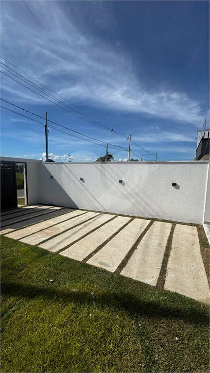 Casa à venda com 3 quartos, sendo 1 suíte, no condomínio Parque Guará, Rio de Janeiro - RJ