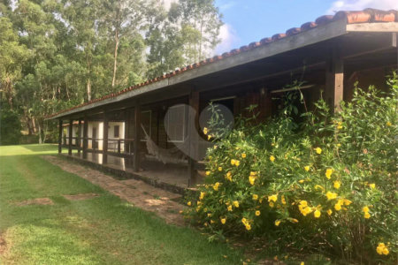 Sítio à venda com 4 quartos, sendo 2 suítes, em Jardim Paiol, Campo Limpo Paulista, SP