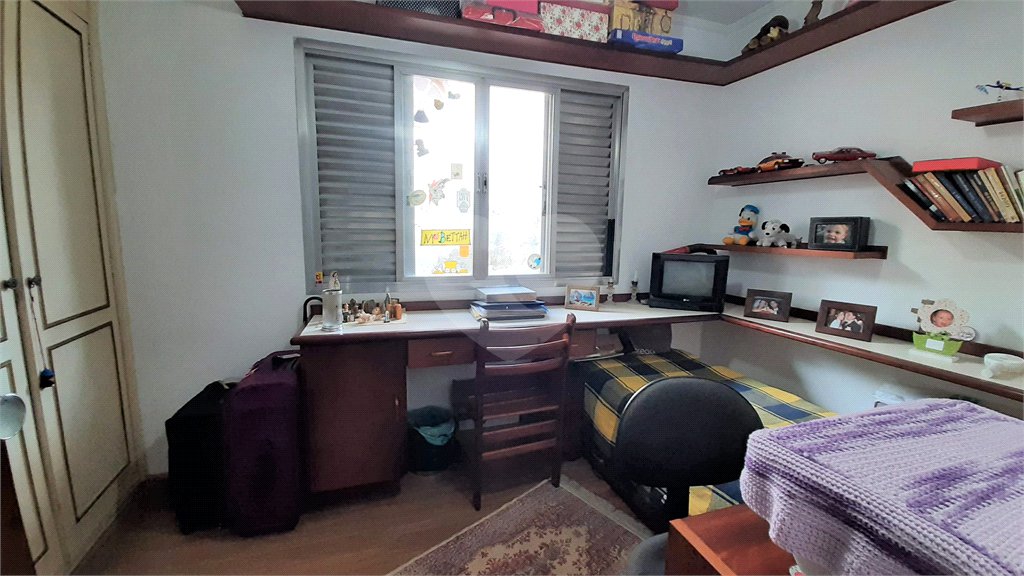 Casa à venda com 3 quartos, sendo 1 suíte, em Campo Grande, São Paulo, SP