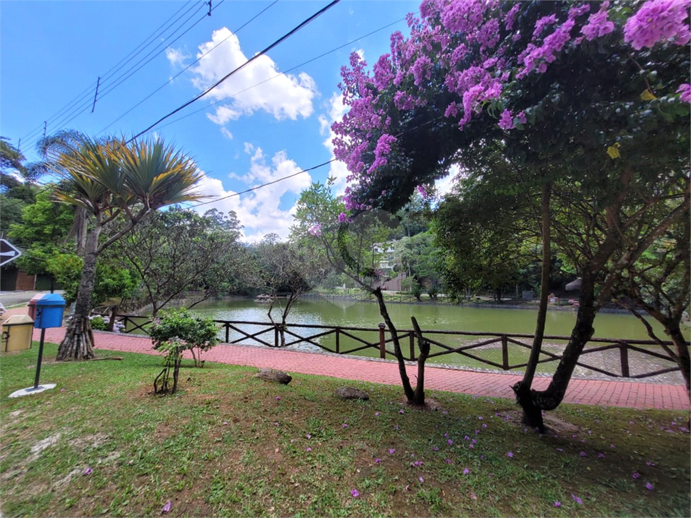 Terreno à venda no condomínio Parque Imperial da Cantareira, Mairiporã - SP