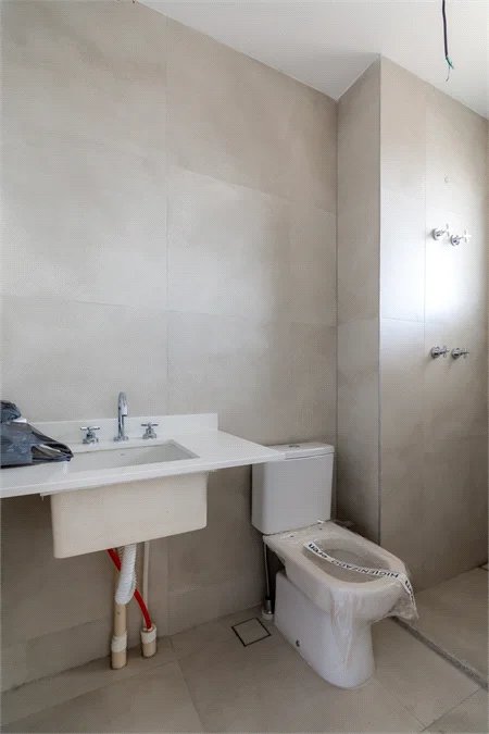 Apartamento à venda com 3 suítes em Pinheiros, São Paulo, SP