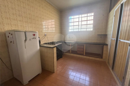 Casa Térrea à venda com 3 quartos em Campos Elíseos, Ribeirão Preto, SP