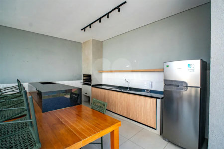Apartamento à venda com 2 quartos em Jardim Peri Peri, São Paulo, SP