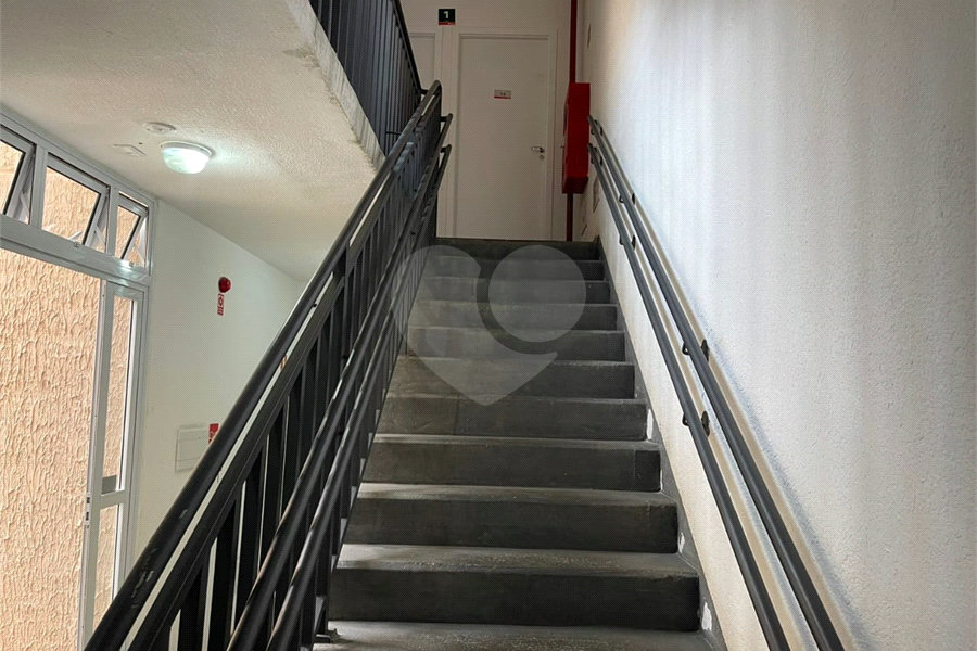 Apartamento à venda com 2 quartos em Horto, São Paulo, SP