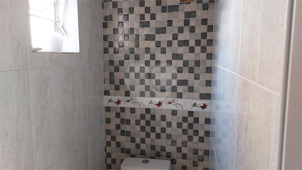 Casa à venda com 3 quartos, sendo 1 suíte,  em Vila Nivi, São Paulo, SP