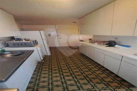 Apartamento à venda com 3 quartos, sendo 1 suíte, em Pinheiros, São Paulo, SP