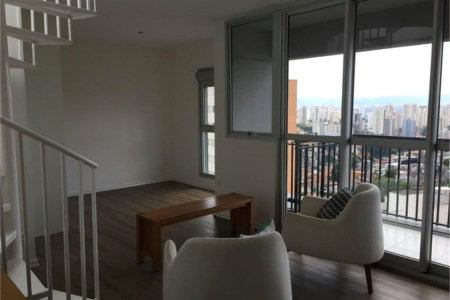 Duplex à venda com 1 suíte em Sumarezinho, São Paulo, SP
