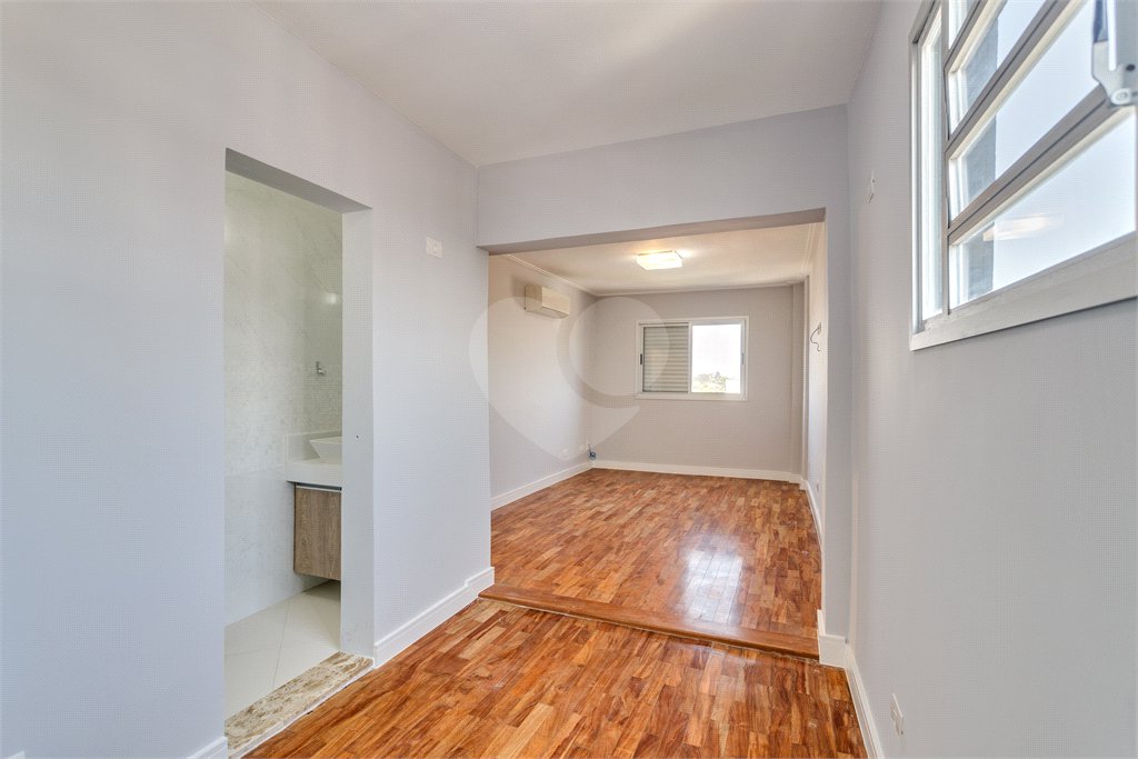 Apartamento à venda com 2 quartos, sendo 1 suíte,  em Santo Amaro, São Paulo, SP