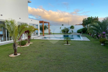 Casa à venda com 5 suítes no condomínio Residencial Fazenda Alta Vista, Salto de Pirapora - SP