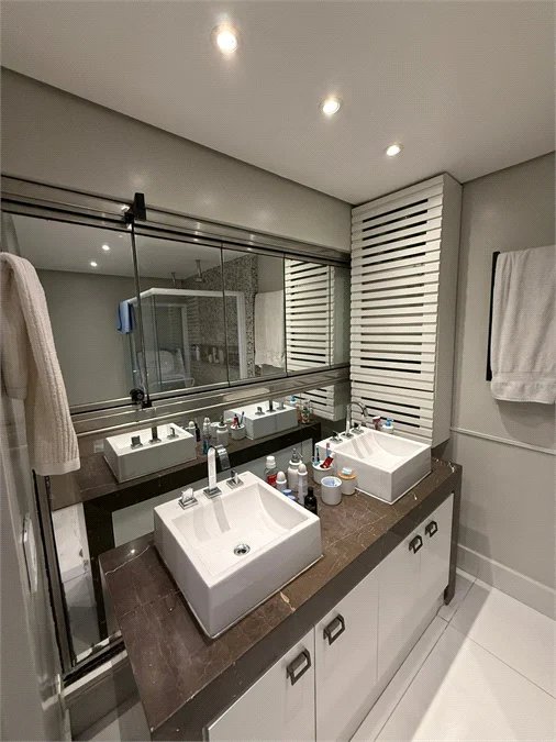 Apartamento à venda com 3 quartos, sendo 1 suíte,  em Vila Leopoldina, São Paulo, SP