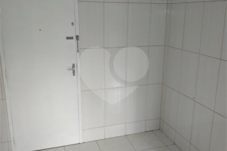 Apartamento à venda com 3 quartos em Jardim Umuarama, São Paulo, SP