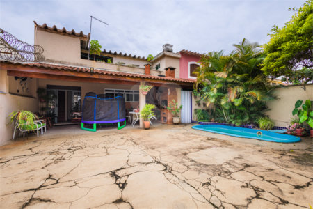 Casa à venda com 5 quartos, sendo 1 suíte, em Vila Rosália, Guarulhos, SP