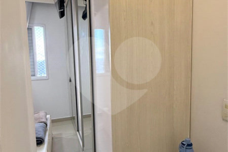 Apartamento à venda com 3 quartos, sendo 1 suíte, em Jardim Tupanci, Barueri, SP