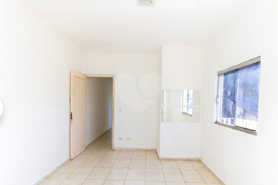 Sobrado à venda com 3 quartos, sendo 1 suíte,  em Vila Isolina Mazzei, São Paulo, SP