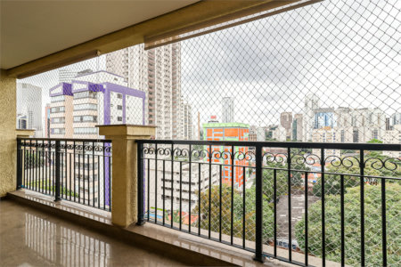 Apartamento à venda com 4 quartos, sendo 3 suítes, em Brooklin Paulista, São Paulo, SP