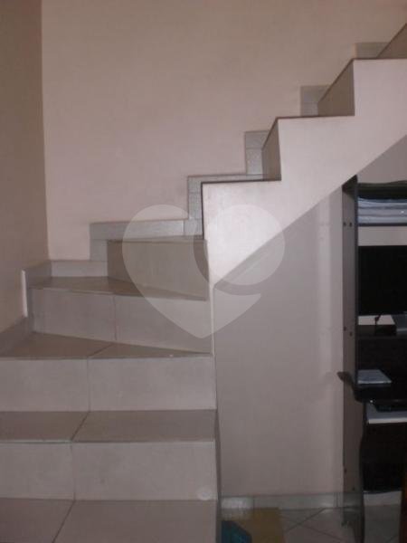 Sobrado à venda com 3 quartos, sendo 1 suíte, em Jardim Peri, São Paulo, SP