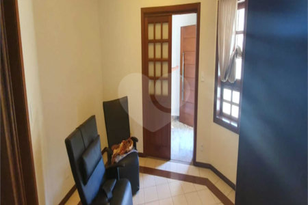 Casa à venda com 4 quartos, sendo 3 suítes, no condomínio Village Terras de Indaiá, Indaiatuba - SP