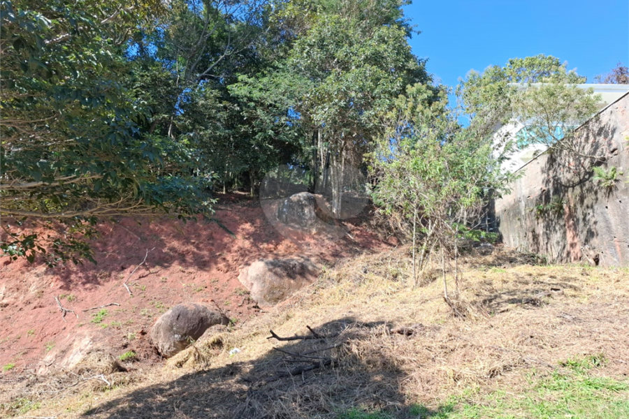 Terreno à venda no condomínio Itaguaçu da Cantareira, São Paulo - SP