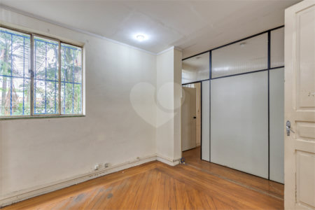 Sobrado à venda com 3 quartos, sendo 1 suíte, em Brooklin Velho, São Paulo, SP