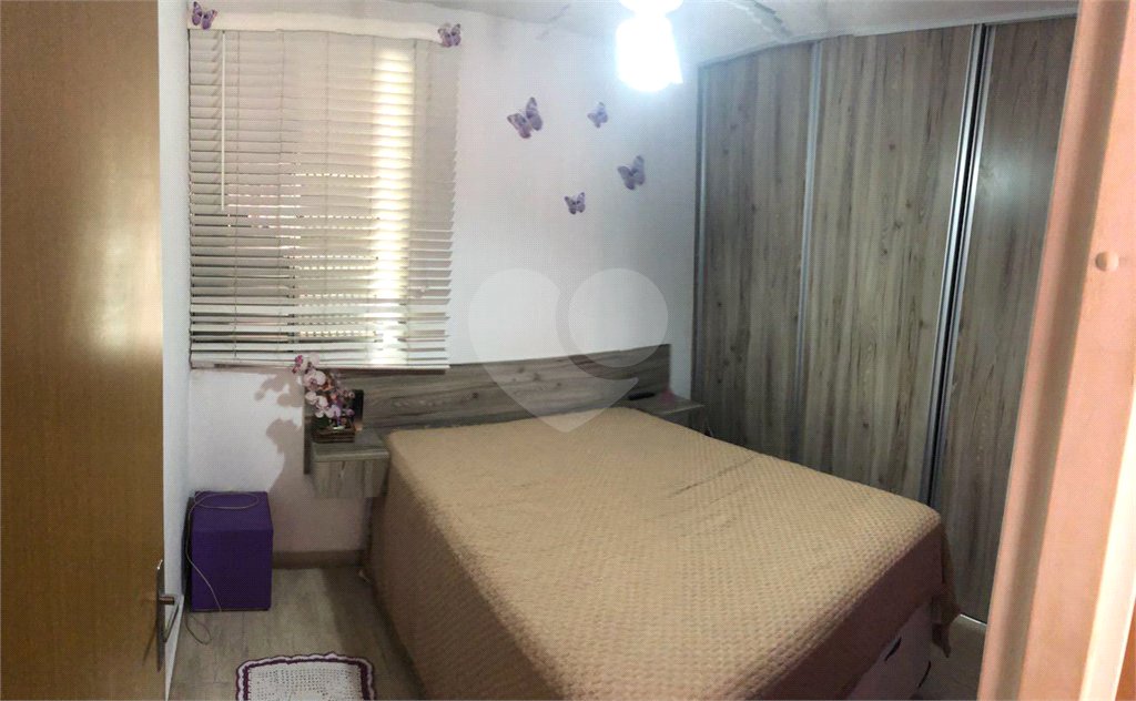 Apartamento à venda com 2 quartos em Parque Peruche, São Paulo, SP