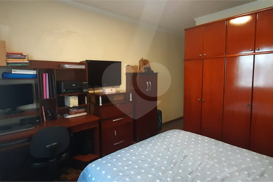 Sobrado à venda com 3 quartos, sendo 1 suíte, em Tremembé, São Paulo, SP
