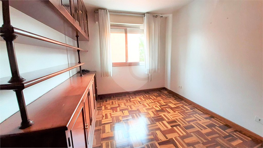Casa à venda com 3 quartos, sendo 1 suíte, em Chácara Santo Antônio (zona Sul), São Paulo, SP