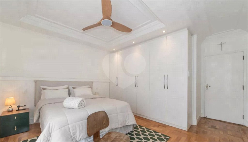 Sobrado à venda com 4 quartos, sendo 1 suíte,  em Cidade Monções, São Paulo, SP
