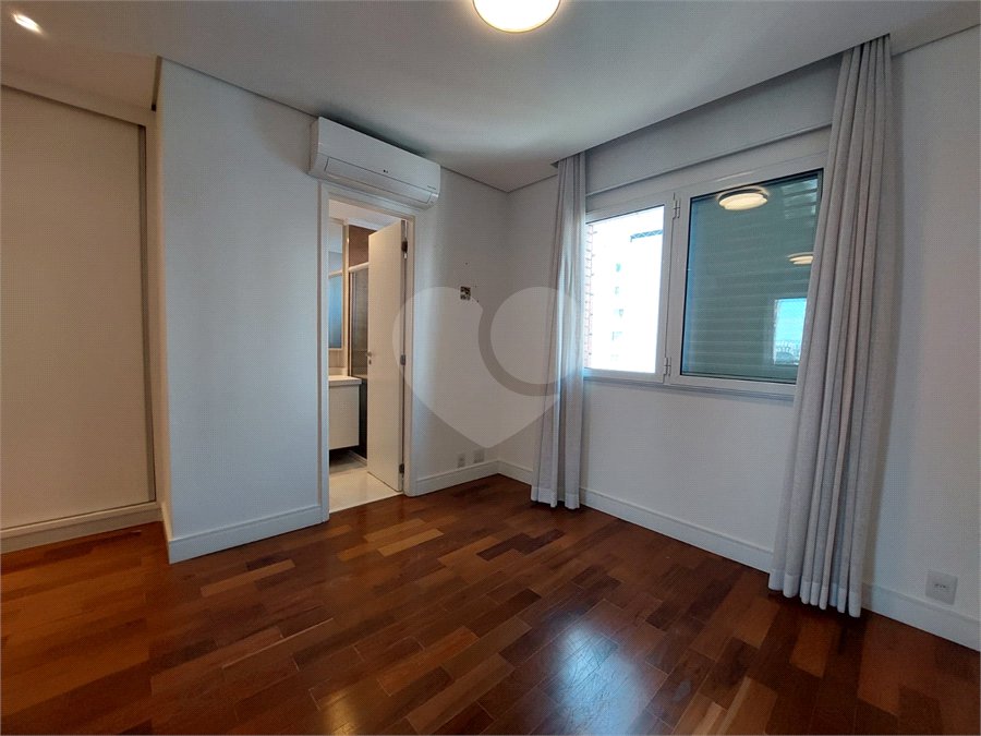 Apartamento à venda com 3 quartos, sendo 1 suíte, em Vila Leopoldina, São Paulo, SP