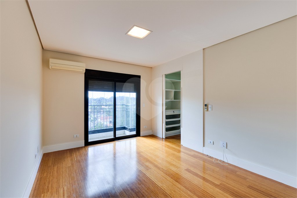 Apartamento para alugar com 4 suítes em Santo Amaro, São Paulo, SP