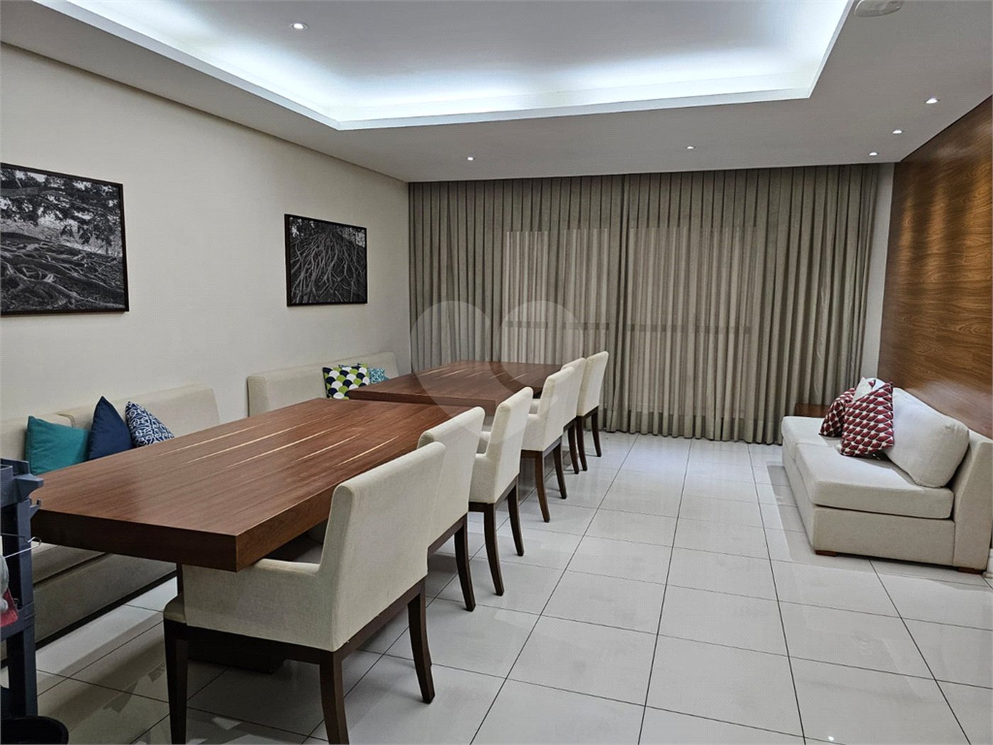 Apartamento à venda com 2 quartos, sendo 1 suíte, em Alto da Boa Vista, São Paulo, SP