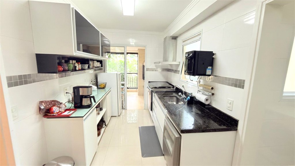 Apartamento à venda com 3 suítes em Santa Teresinha, São Paulo, SP