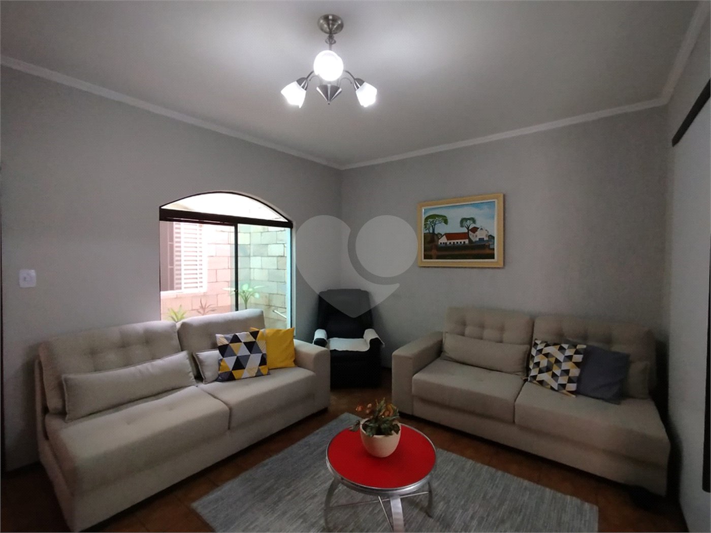 Casa à venda com 3 quartos, sendo 1 suíte, em Jardim Leocádia, Sorocaba, SP