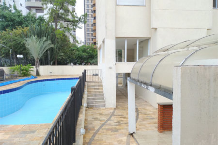 Apartamento à venda ou para alugar com 3 suítes em Indianópolis, São Paulo, SP