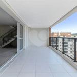 Triplex à venda com 4 suítes em Anhangabaú, Jundiaí, SP