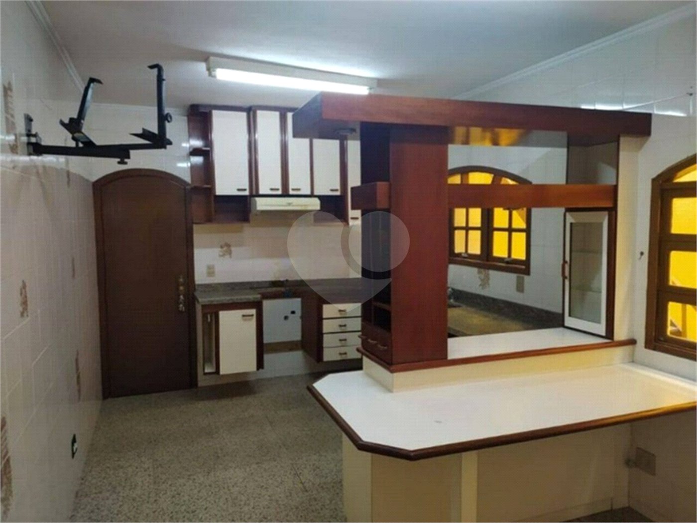 Sobrado à venda com 3 quartos, sendo 1 suíte, em Jardim Bom Clima, Guarulhos, SP
