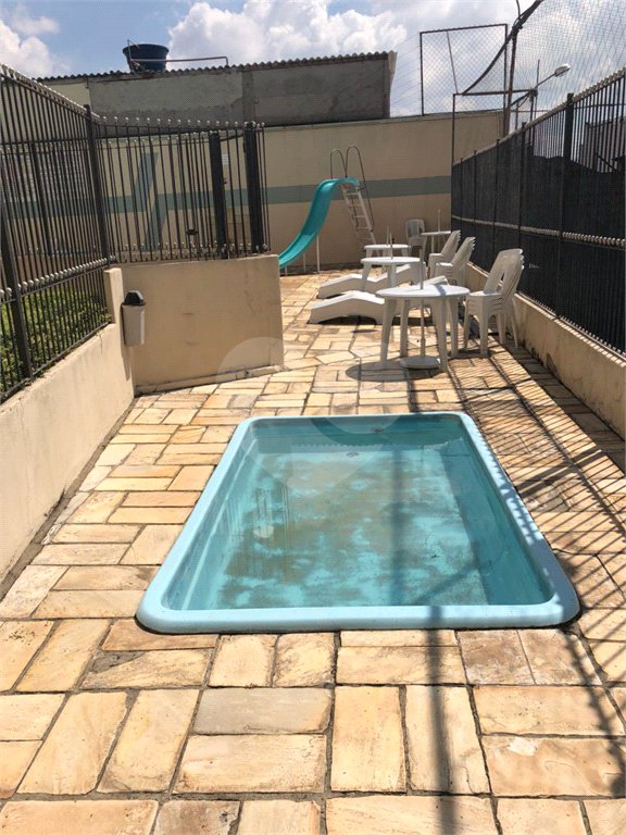 Apartamento à venda com 2 quartos em Parque Peruche, São Paulo, SP